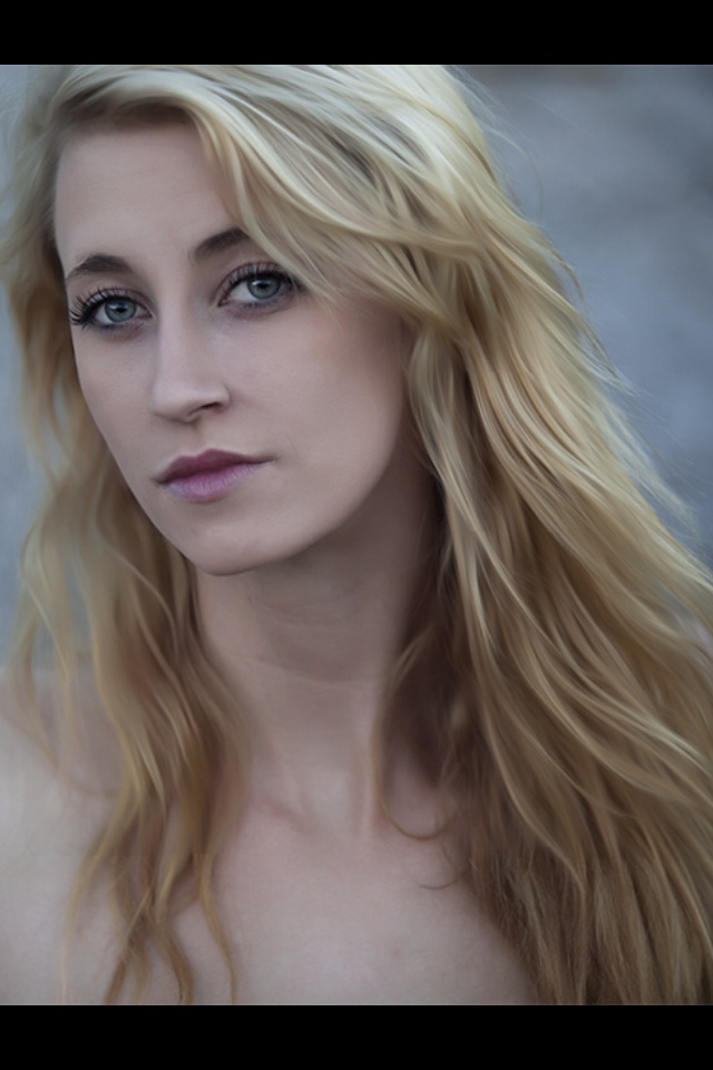 Female model photo shoot of Devon Jaykay