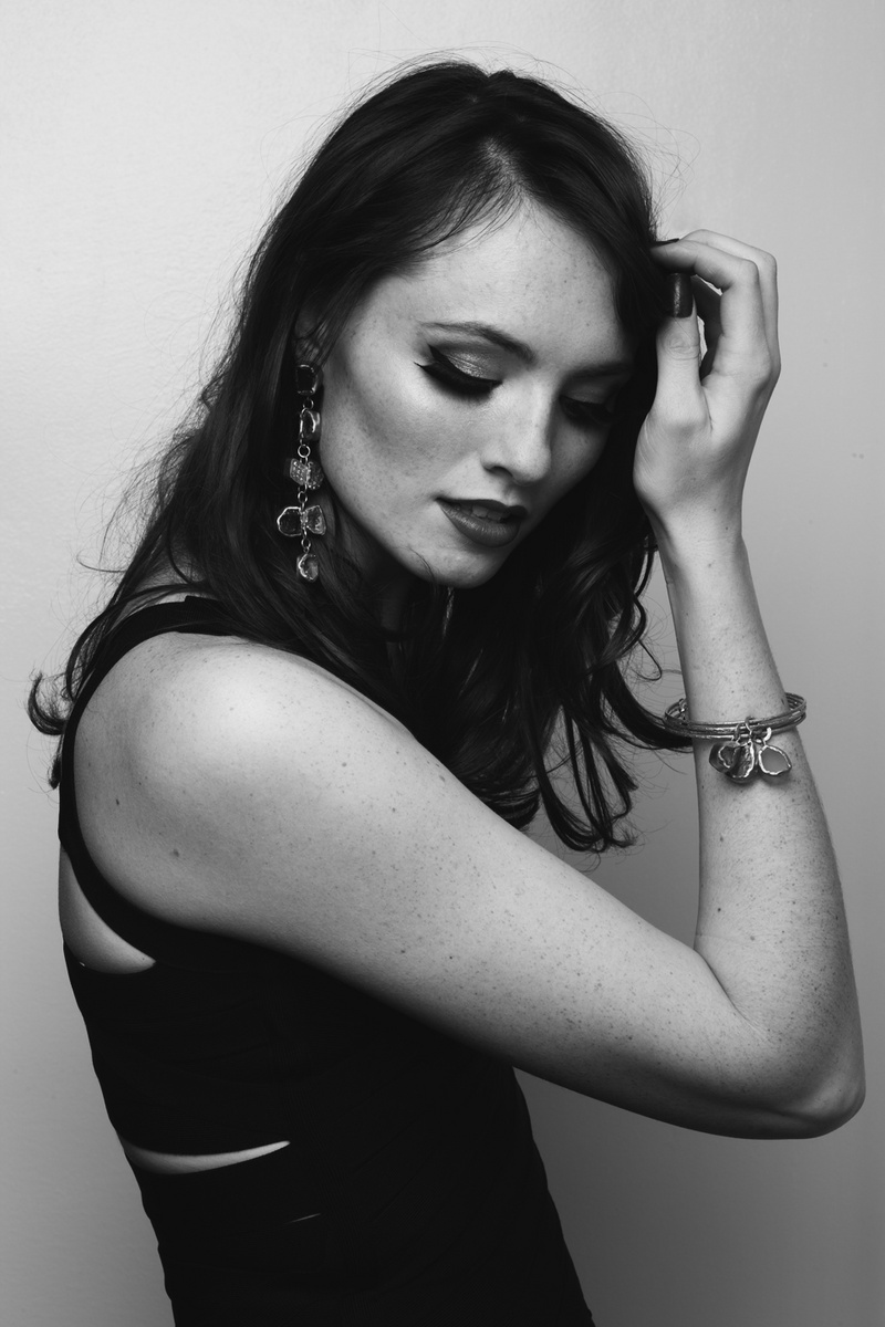 Female model photo shoot of Kirstyn Jenna Luton