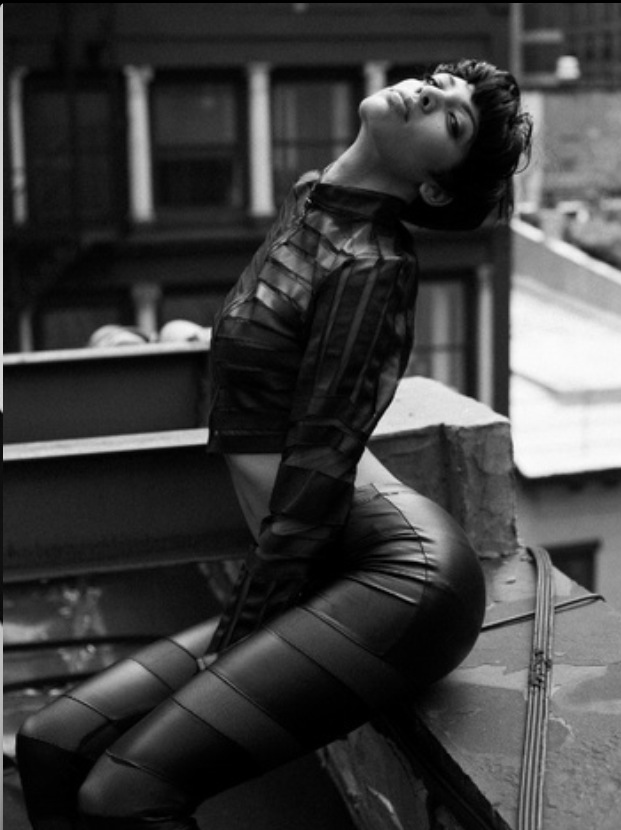 Female model photo shoot of Tatjana Doughty