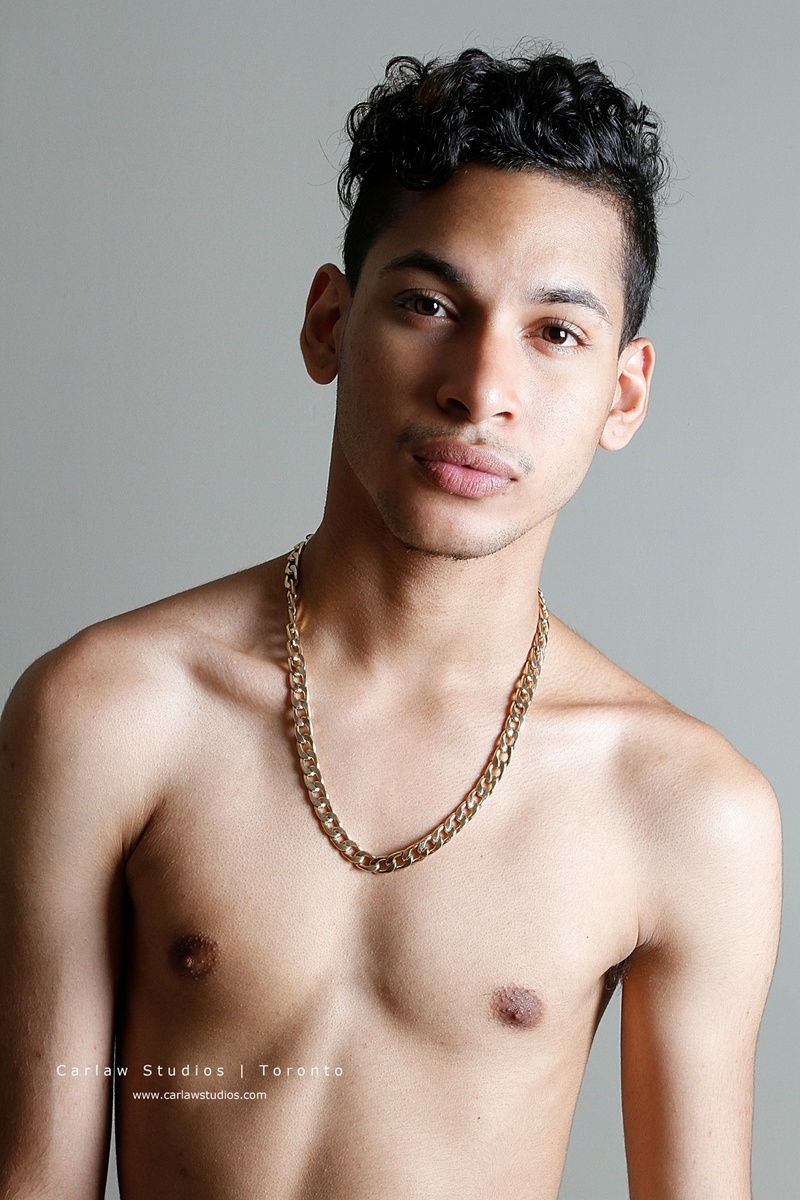 Male model photo shoot of Edison Mateo