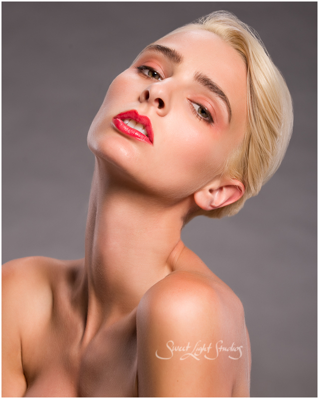 Female model photo shoot of Danielle E Wood