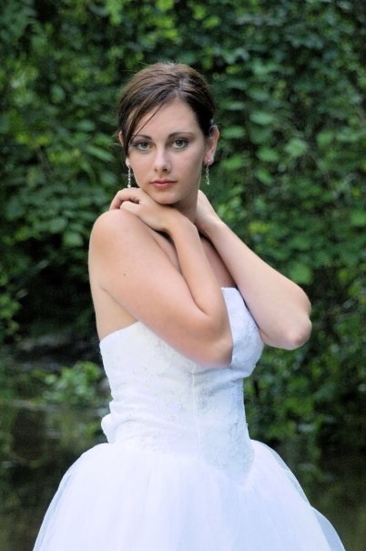 Female model photo shoot of Kristin Leigh Victoria 