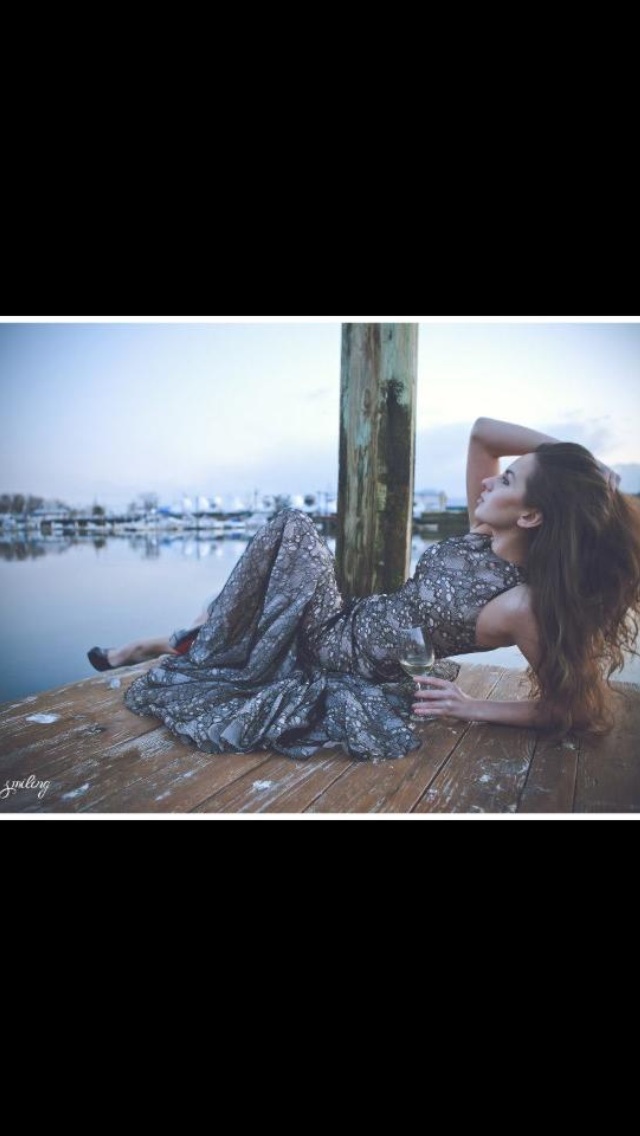 Female model photo shoot of Marina mmm