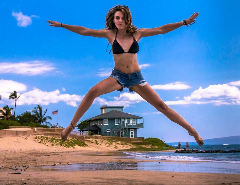 Female model photo shoot of Chelby in Maui Lu Kihei,Hawaii