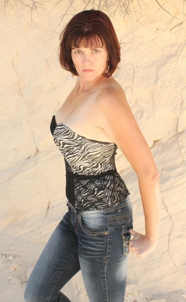 Female model photo shoot of AngelEyes78 in White Sands, New Mexico