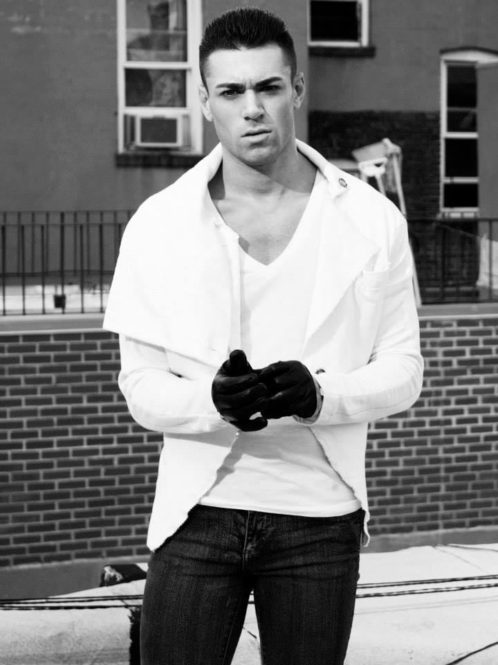 Male model photo shoot of Cody Rimes