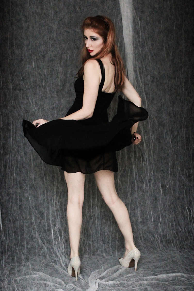 Female model photo shoot of Mio Leila
