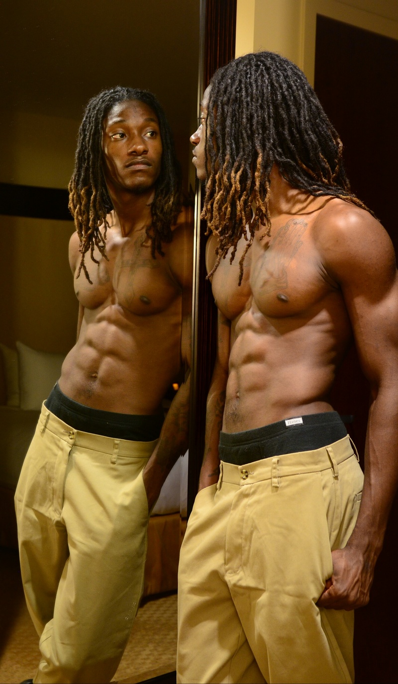 Male model photo shoot of Isaiah Wilson