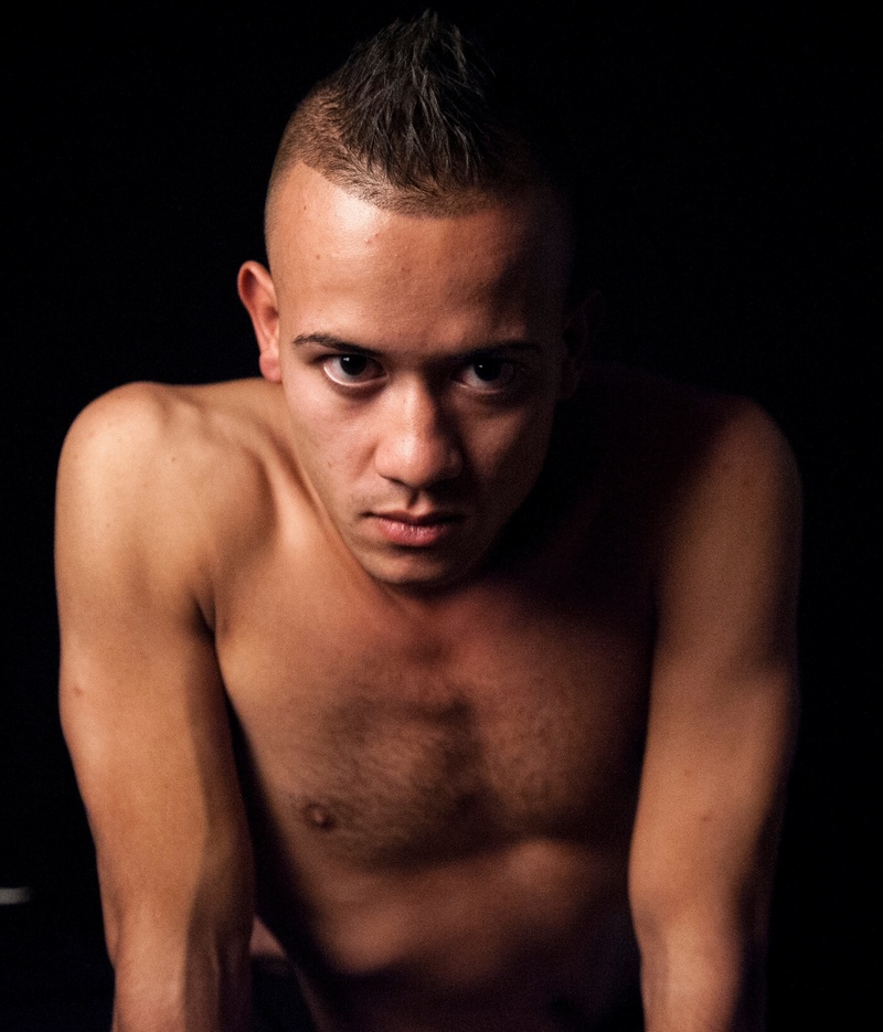 Male model photo shoot of Yurii Pindakaas