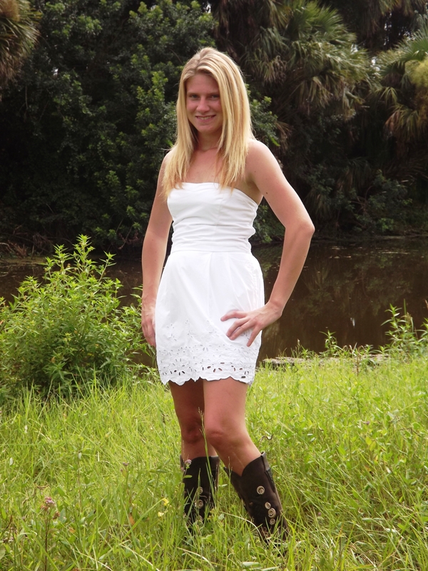 Female model photo shoot of Alysha Roy in Palm Bay Florida