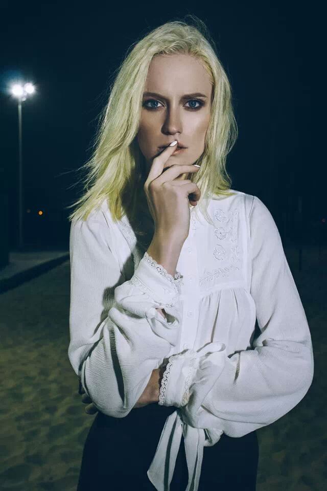 Female model photo shoot of Sinem in Venice Beach, CA