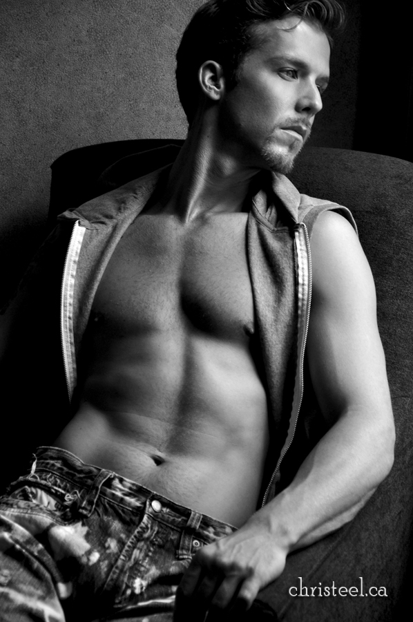 Male model photo shoot of Mateo Turner by Chris Teel
