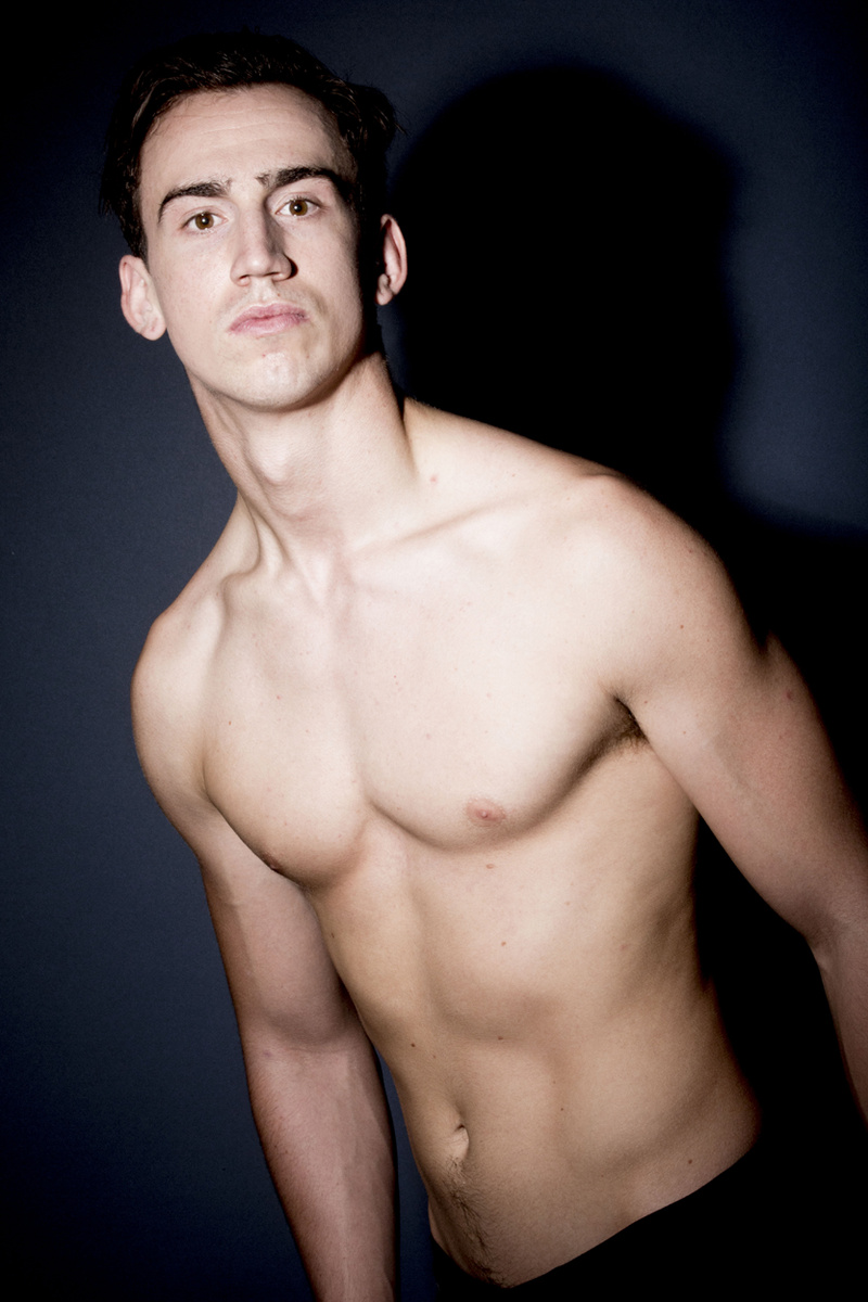 Male model photo shoot of Luke Huxley