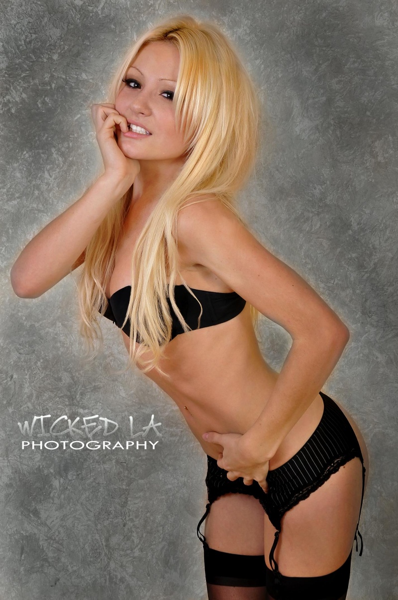 Female model photo shoot of Noelle Lauren in Long Beach, Ca