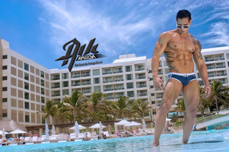 Male model photo shoot of Alan Valdez in Cancun, Mexico