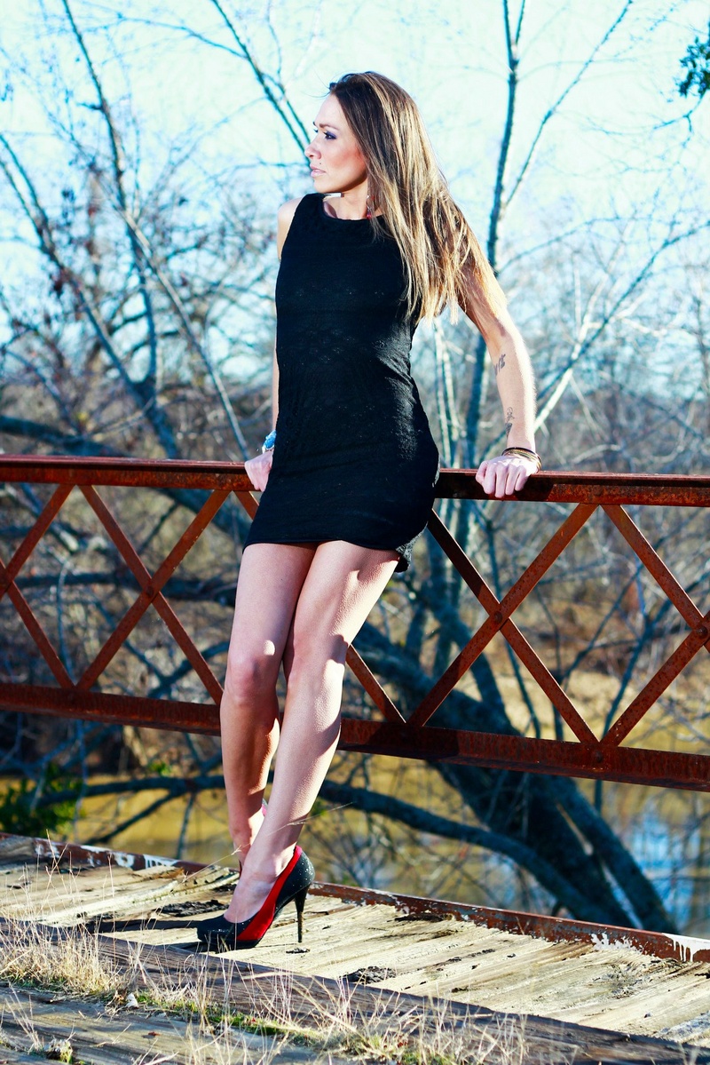 Female model photo shoot of Patty Hester