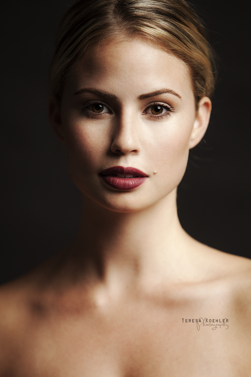 Female model photo shoot of Teresa Koehler Photogra