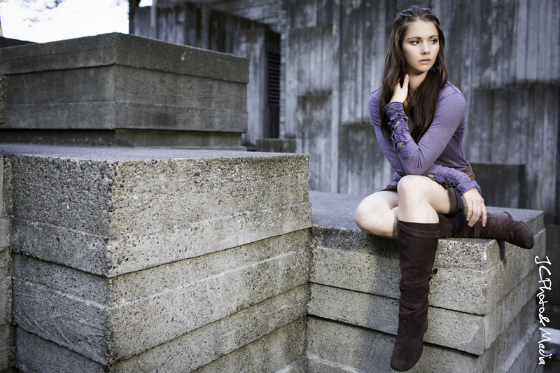 Female model photo shoot of Danielle Aurora