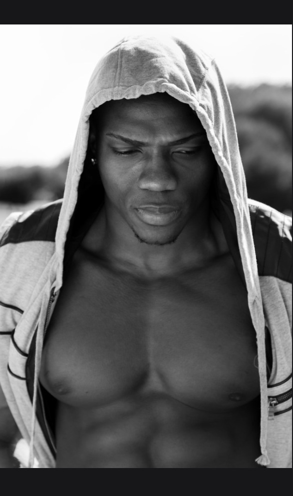 Male model photo shoot of Peterson Etienne 