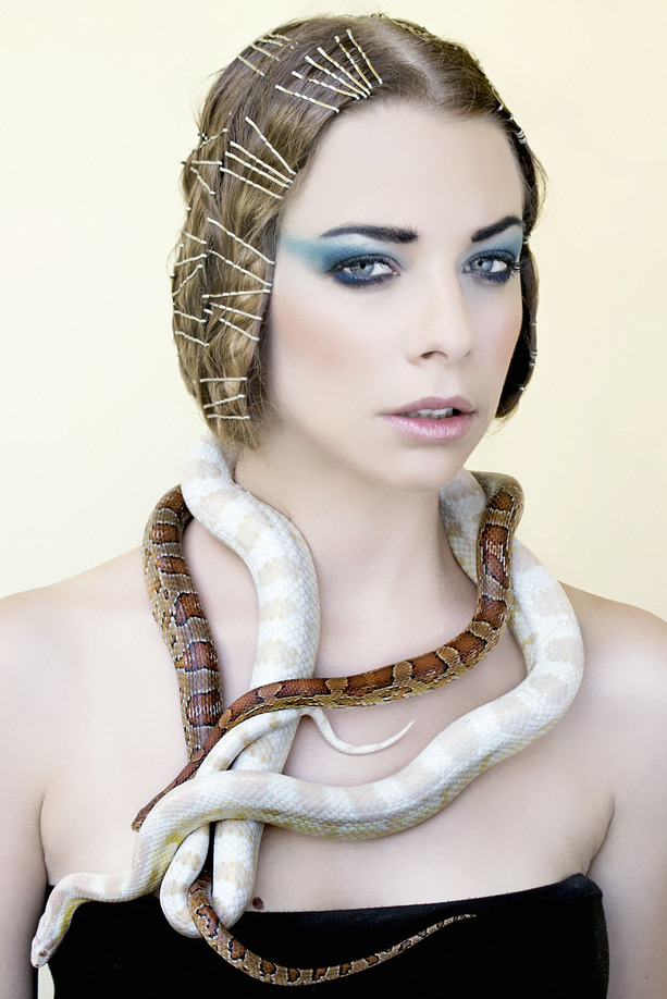 Female model photo shoot of Malwinqa