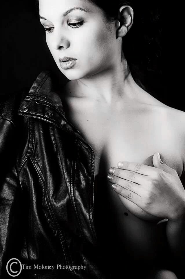 Female model photo shoot of Persida Gabriela 