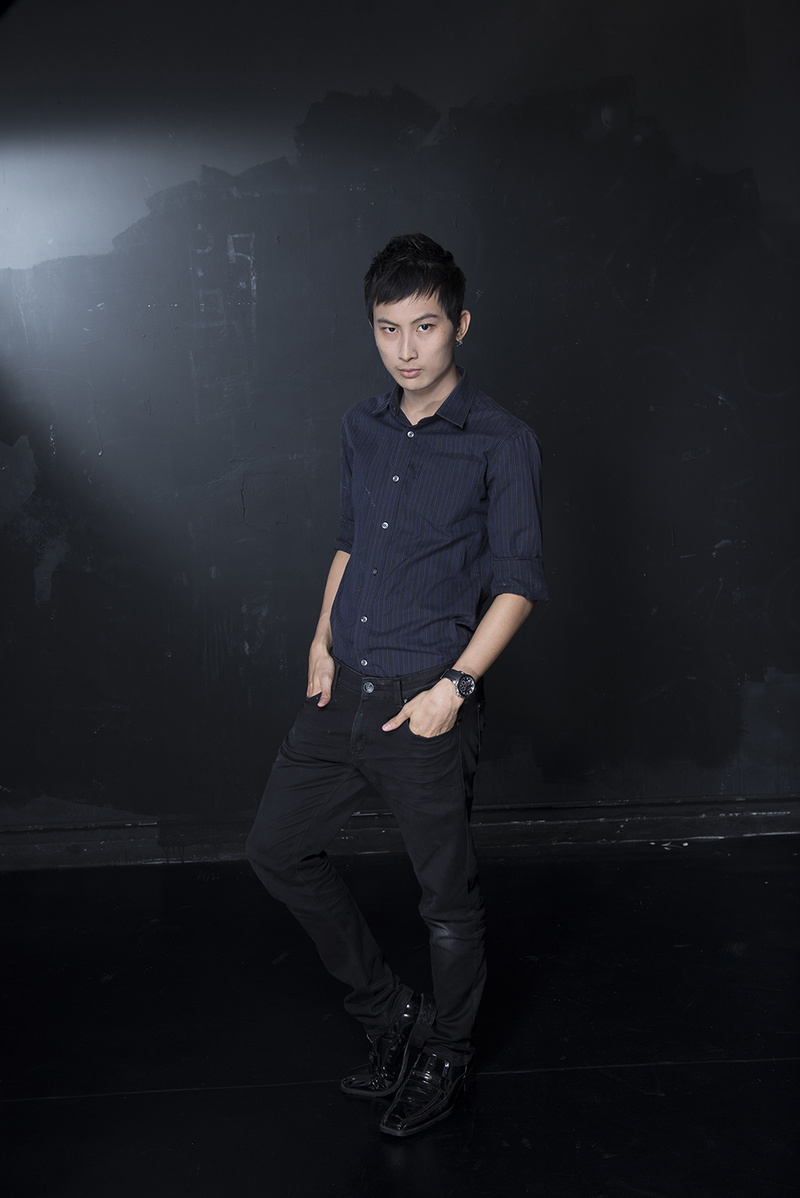 Male model photo shoot of Yap Ming Long