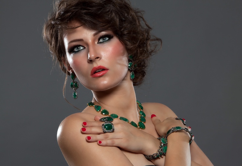Female model photo shoot of Alicjaa1