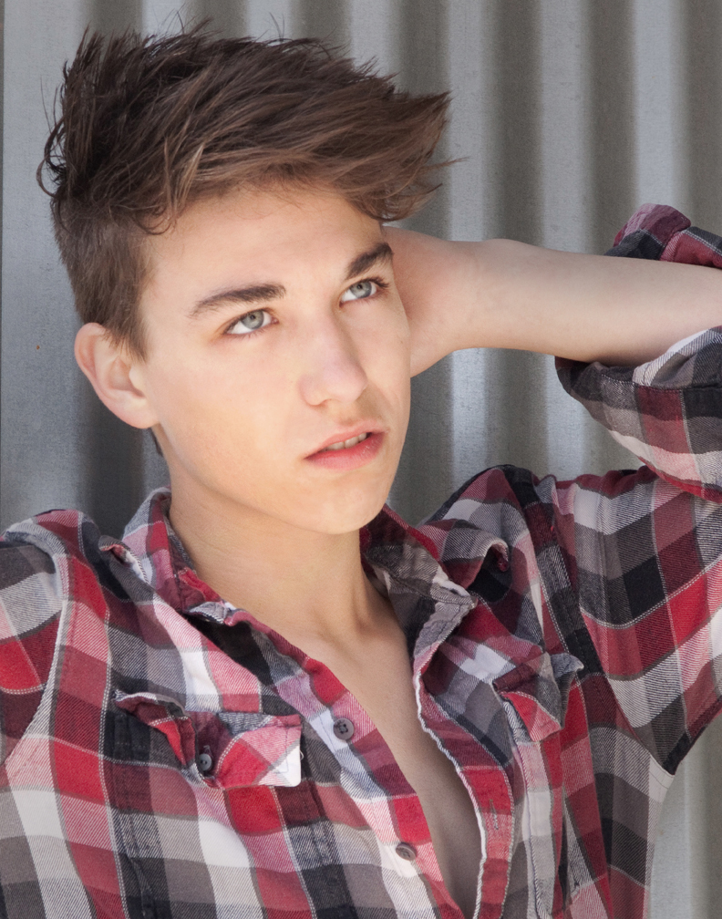 Male model photo shoot of Kaegan Gregory