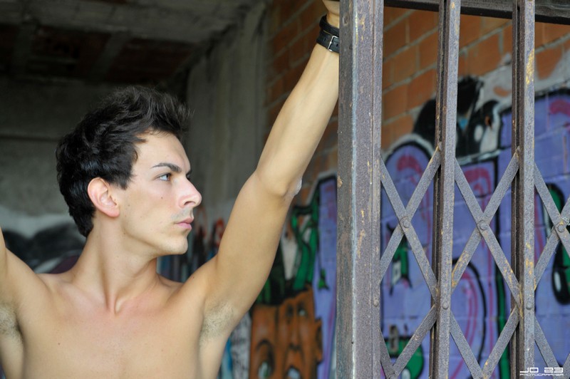 Male model photo shoot of Elia Zenari