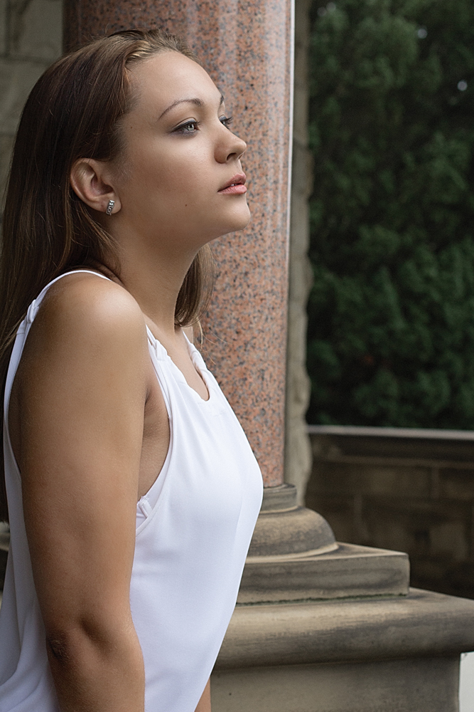 Female model photo shoot of Victoria Obversky
