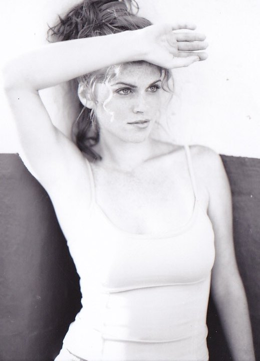 Female model photo shoot of Nancy Cullen