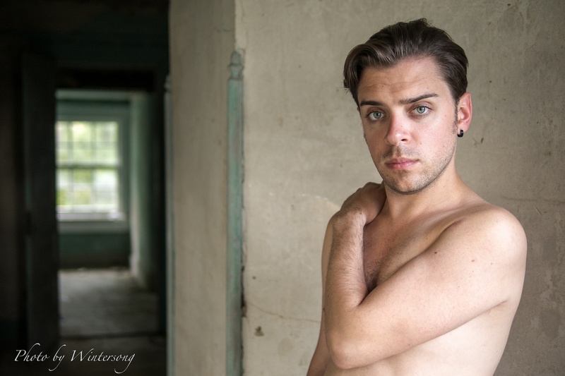 Male model photo shoot of Lucas Brooks