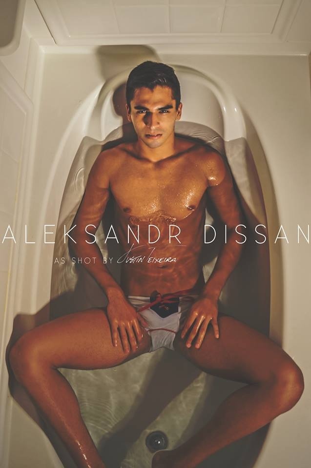 Male model photo shoot of Aleksandr Dissan