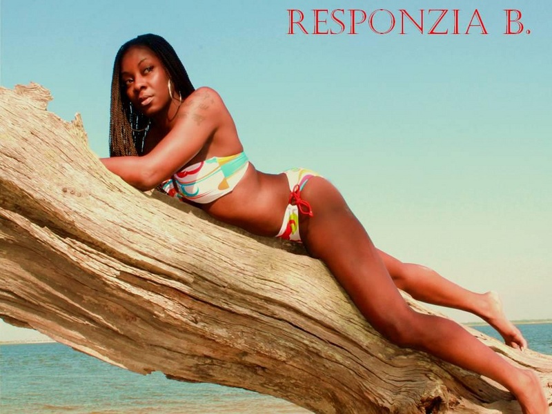 Female model photo shoot of Simply Responzia in Jekyll Island 