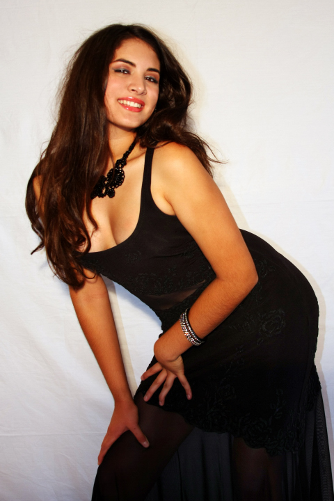 Female model photo shoot of Soriah-Sahara