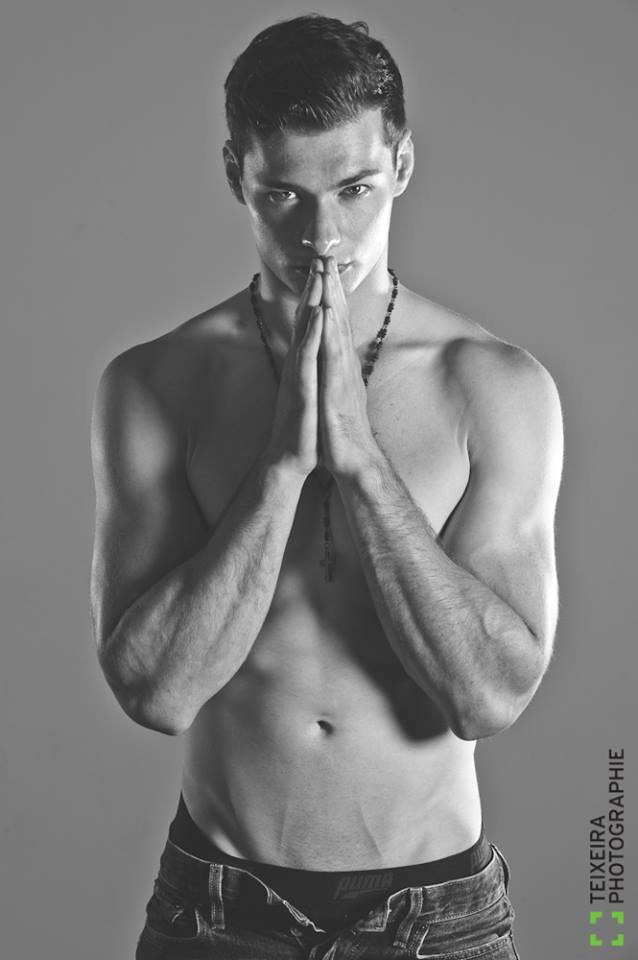 Male model photo shoot of NicholasClarke by Teixeira Photographie