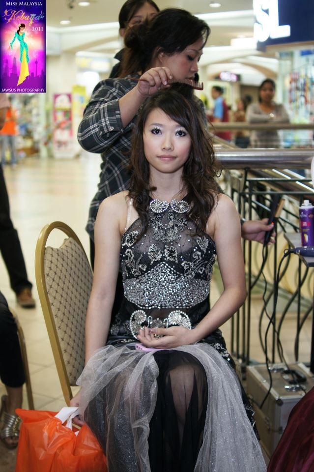 Female model photo shoot of Elise Chan