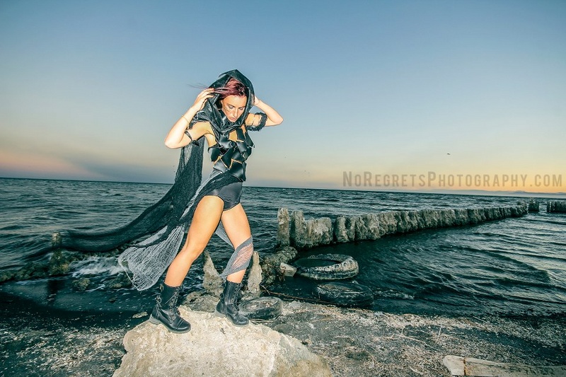 Female model photo shoot of Savera Kiing in Salton Sea