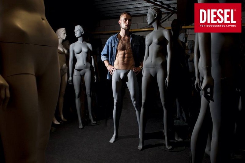 Male model photo shoot of Daan Vonk by Peter van der Heyden