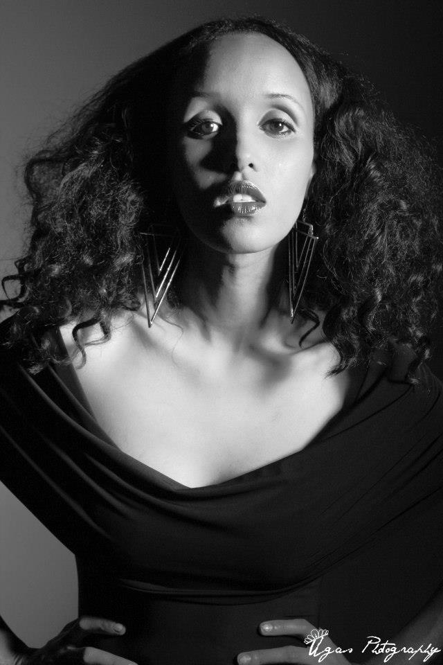 Female model photo shoot of Amal Ugas