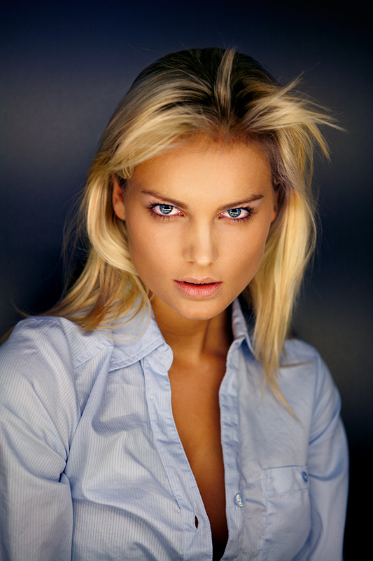 Female model photo shoot of Sarah Levin