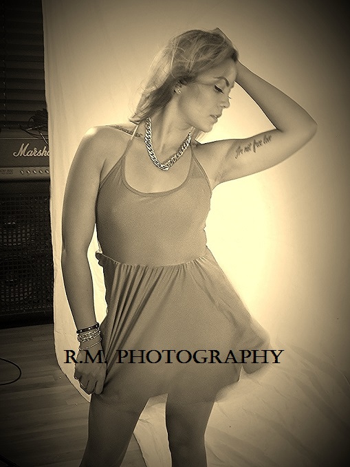 Female model photo shoot of Rena Matthews in California