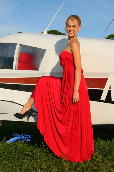 Female model photo shoot of Kia Rose Model by SunSplash Photography