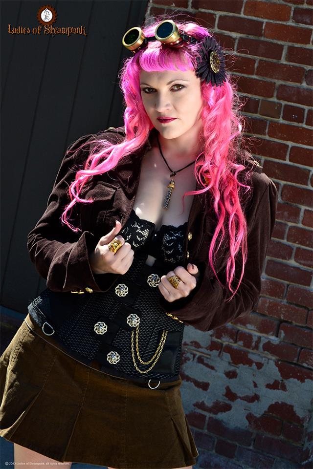 Female model photo shoot of Pinky La Roux in Sacramento