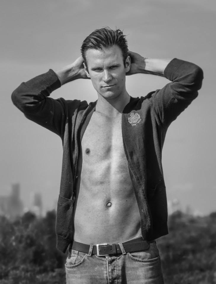 Male model photo shoot of Stefan Jonason