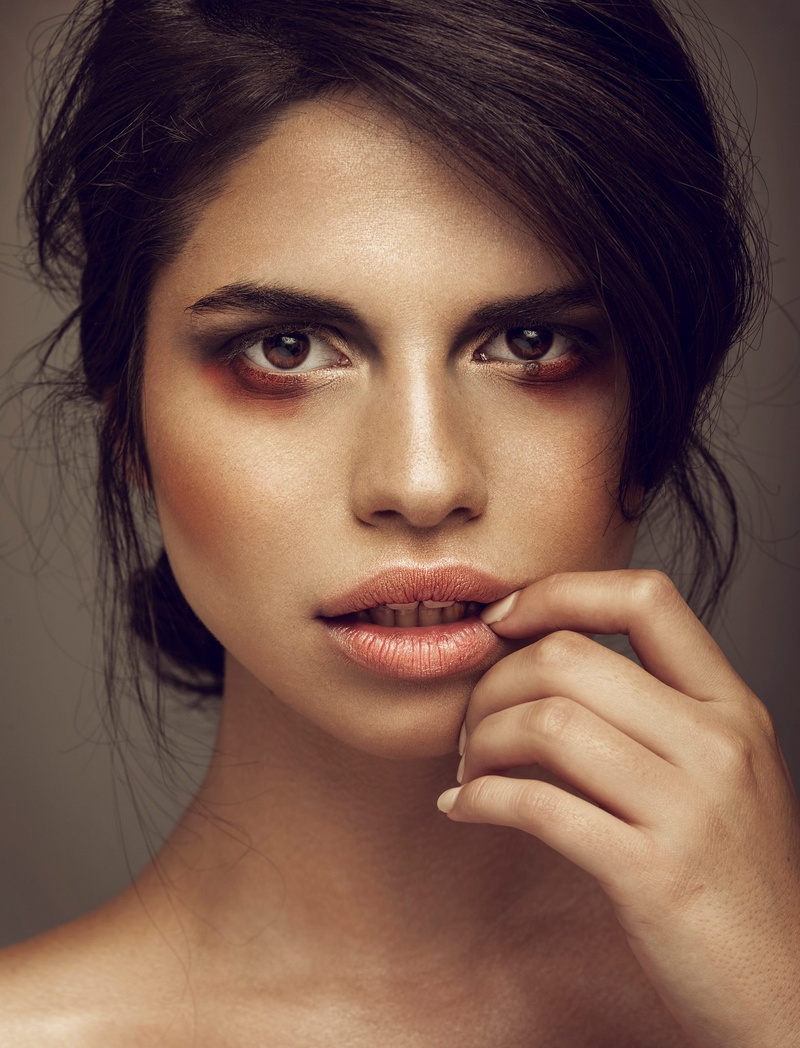 Female model photo shoot of Shereenalex