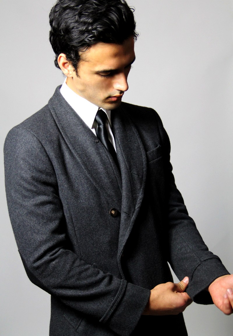 Male model photo shoot of Dre Silva