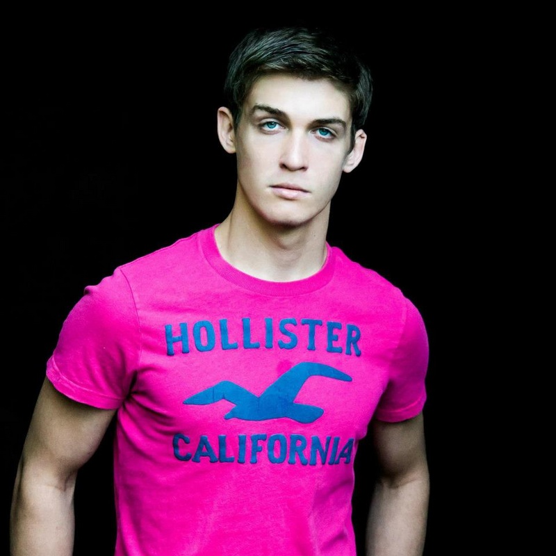 Male model photo shoot of Alex Finnegan