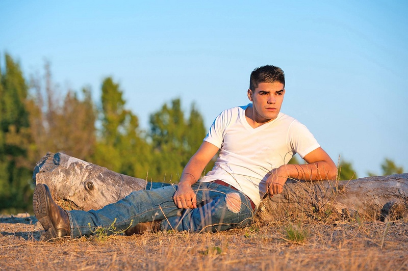 Male model photo shoot of MIGUEL RIZO MACIAS