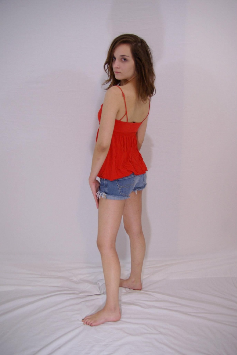 Female model photo shoot of Jessica Lynn21
